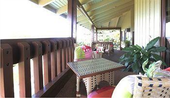 House Of Fountains Bed & Breakfast