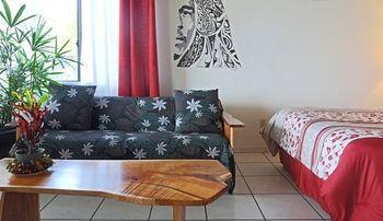 House Of Fountains Bed & Breakfast