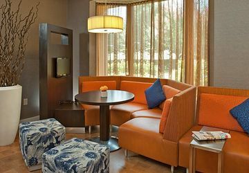 Courtyard By Marriott Maui Airport