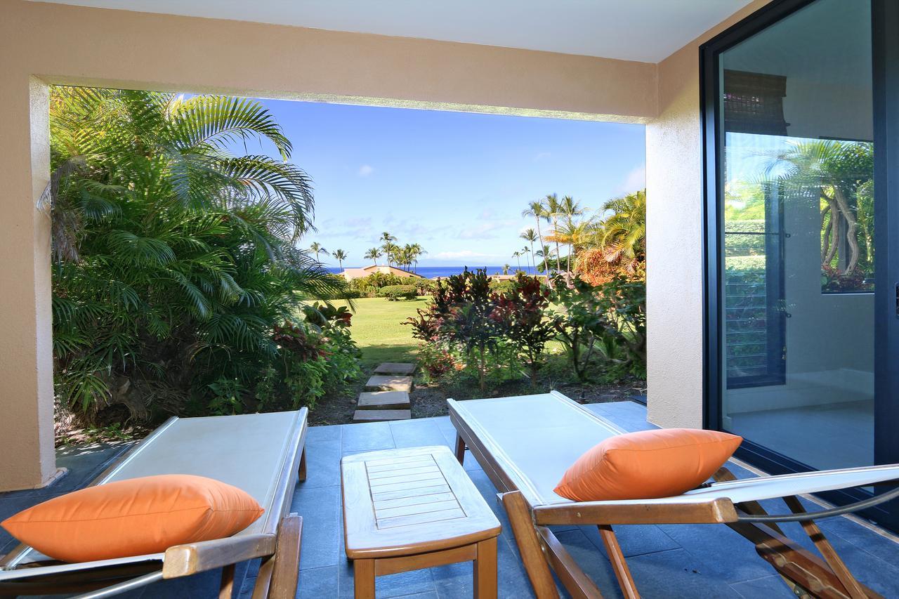 Ekahi Village - Coraltree Collection