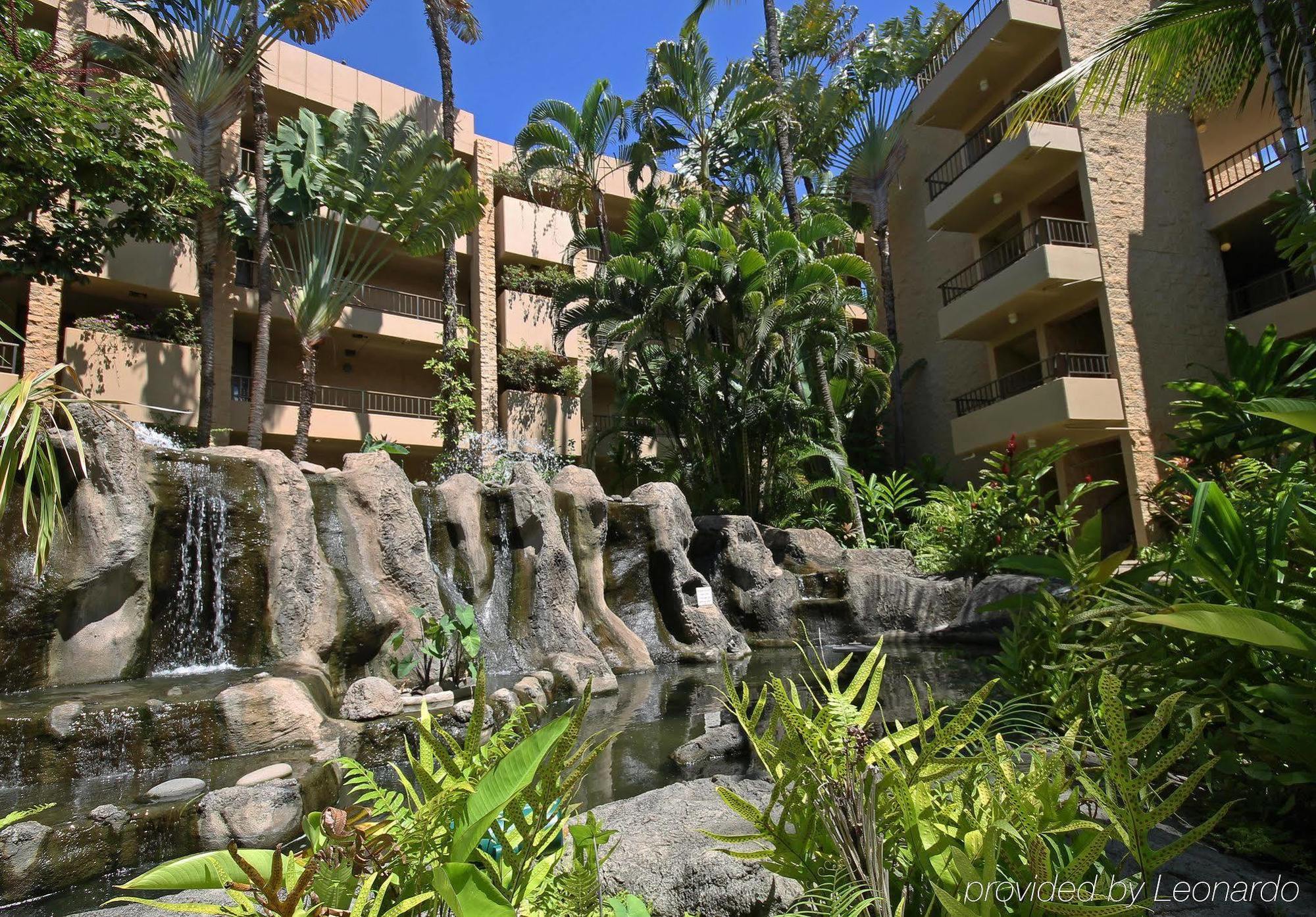 Castle Paki Maui Aparthotel 3*