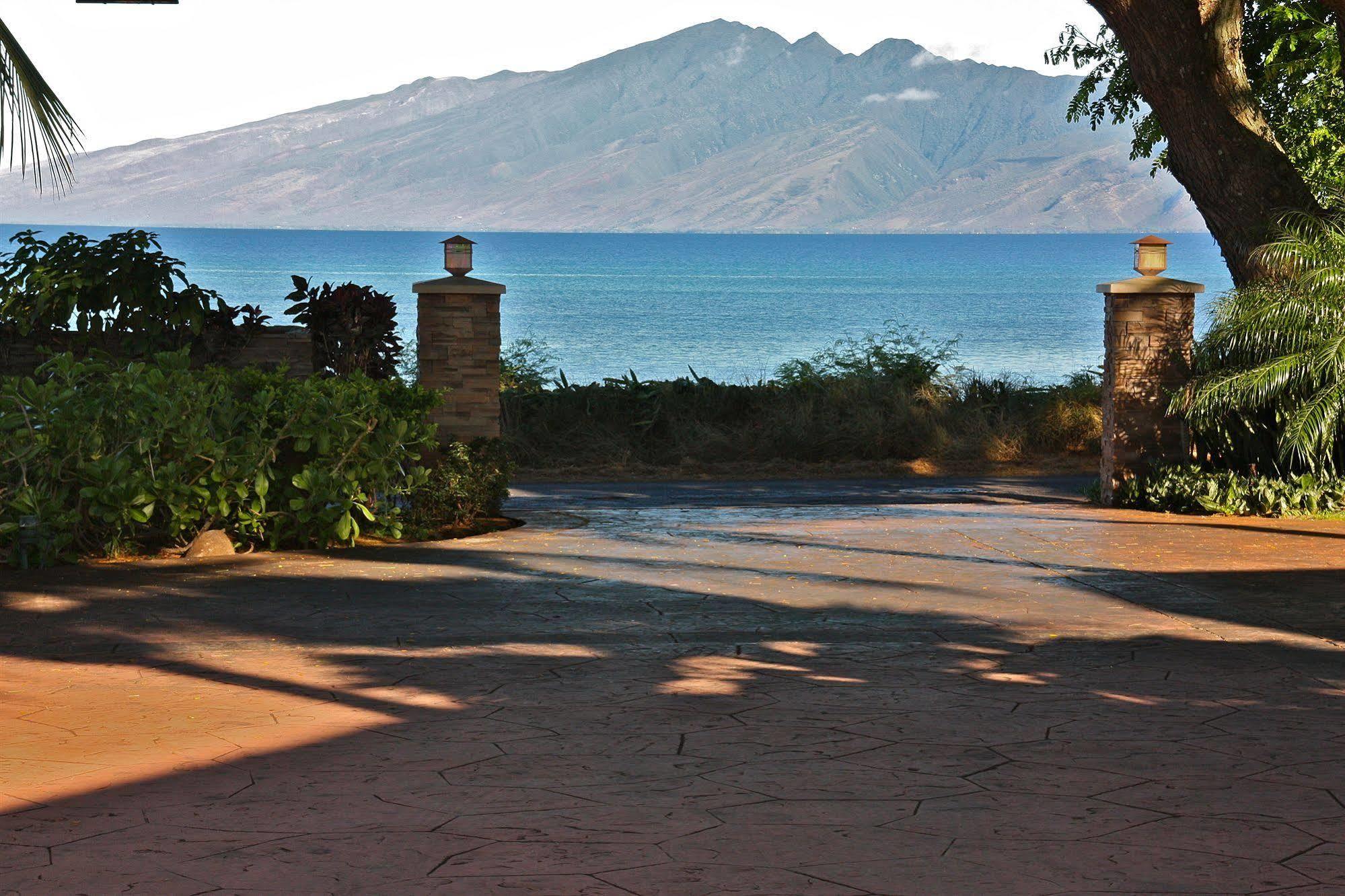 Maui House Bed & Breakfast