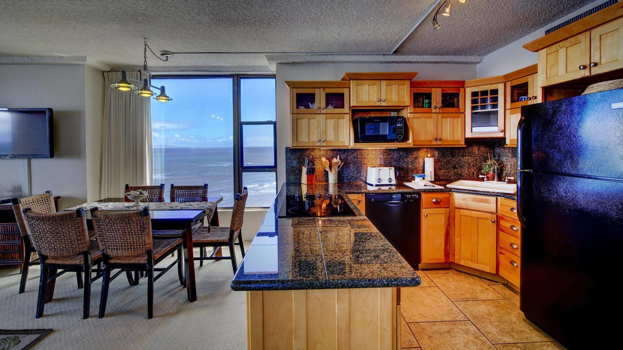 Maui Kai Aparthotel 3*