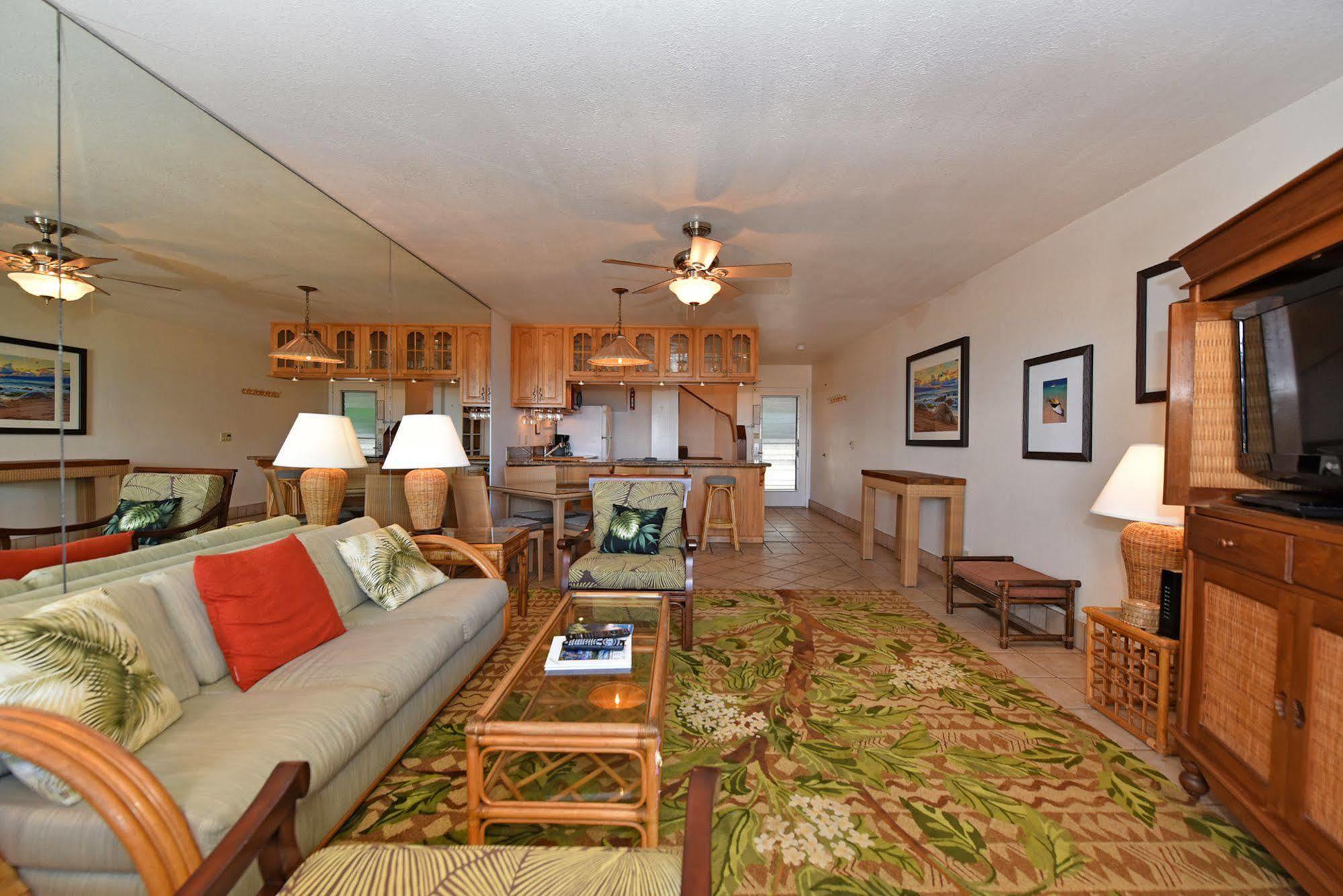 Kahana Sunset Hotel 3*