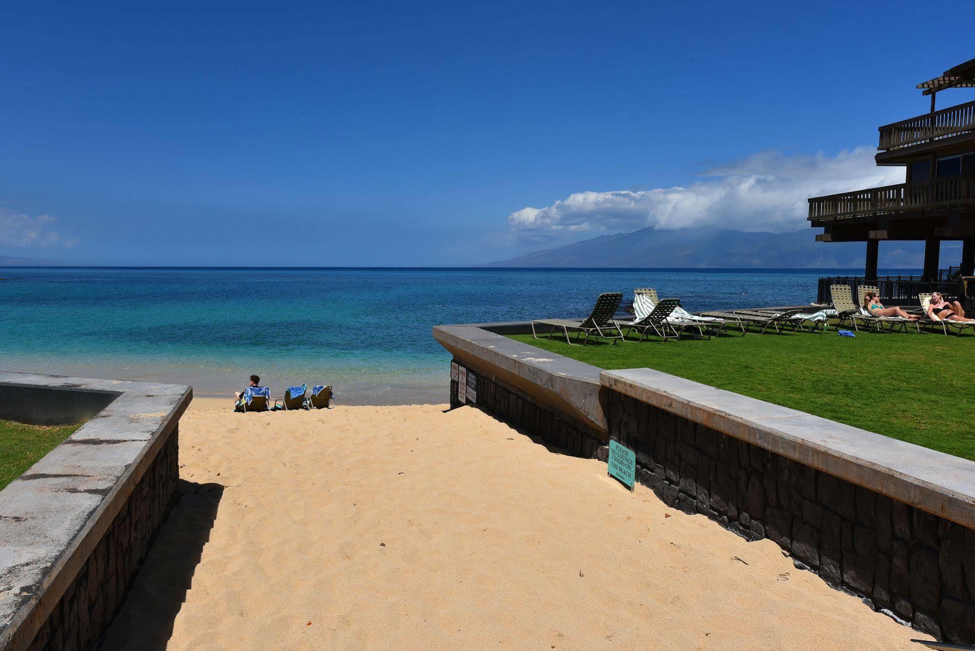 Kahana Sunset Hotel Kapalua