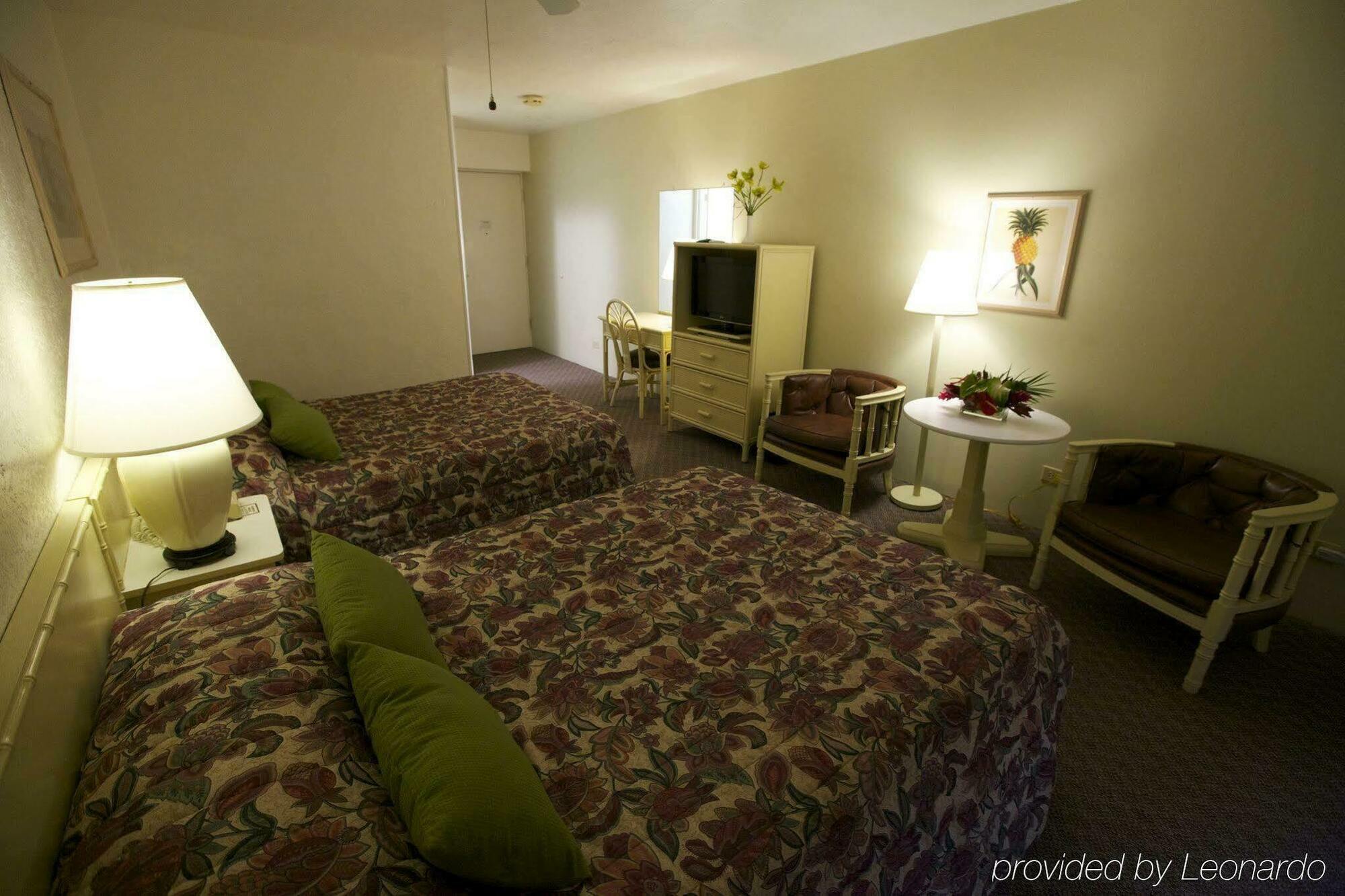 Maui Seaside 3*