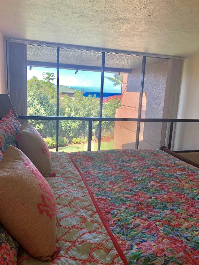 Spacious & Modern Maui Steps To The Beach!
