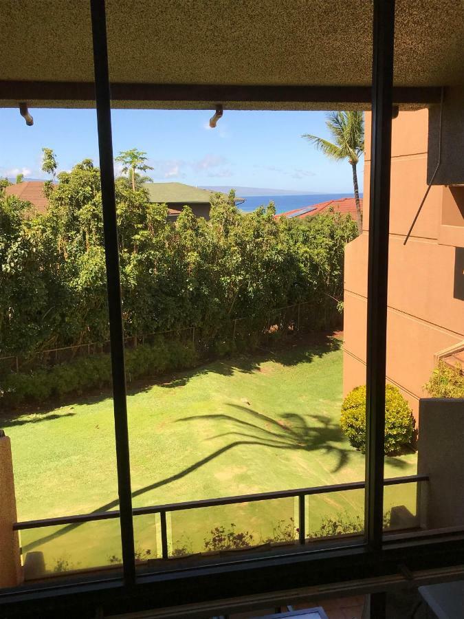 Apartment Spacious & Modern Maui Steps To The Beach!