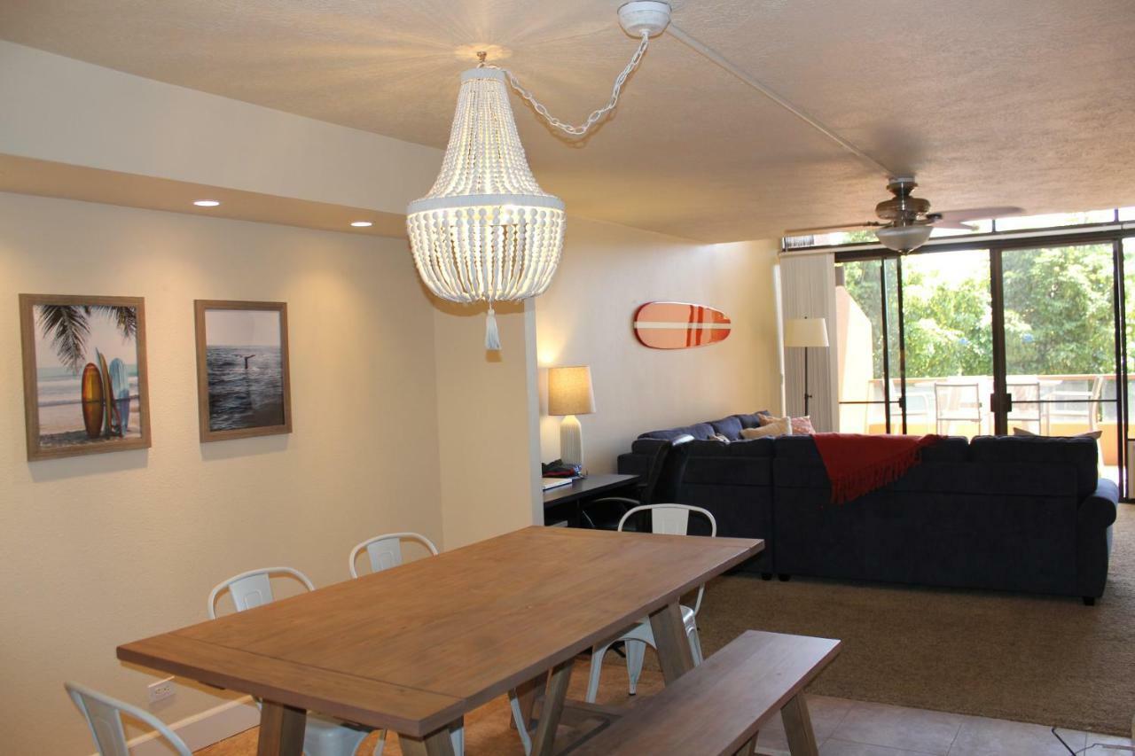 Spacious & Modern Maui Steps To The Beach!