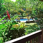 Napili Village Hotel