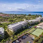 Penthouse 1 Bd King Suite With Ocean Views!
