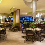 Fairmont Kea Lani, Maui