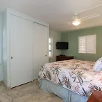 Royal Mauian, #202 Condo