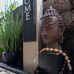 Unit 6 Maui Ohana Modern Studio