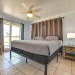 Beautiful Kihei Condo - Walk To The Beach!
