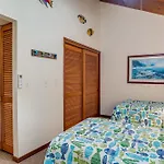 Kahana Outrigger 2B1
