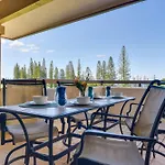 Kapalua Extraordinaire With Glorious Ocean Views!
