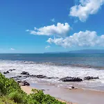 Haleakala Shores A-301, Panoramic Views, Split Ac