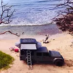 Embark On A Journey Through Maui With Aloha Glamp\'S Jeep And Rooftop Tent Allows You To Discover Diverse Campgrounds, Unveiling The Island\'S Beauty From Unique Perspectives Each Day