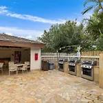 Beautiful Modern Remodeled Maui Banyan