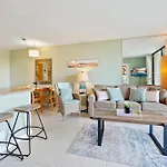 Family Friendly Ocean View Condo In Kihei!