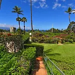 International Colony Club 37