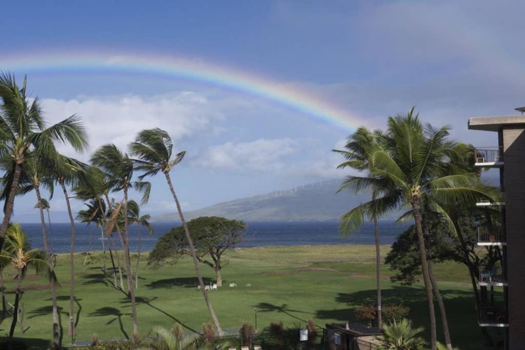 Oceanfront Penthouse With Amazing Views At Kauhale Makai Apartment
