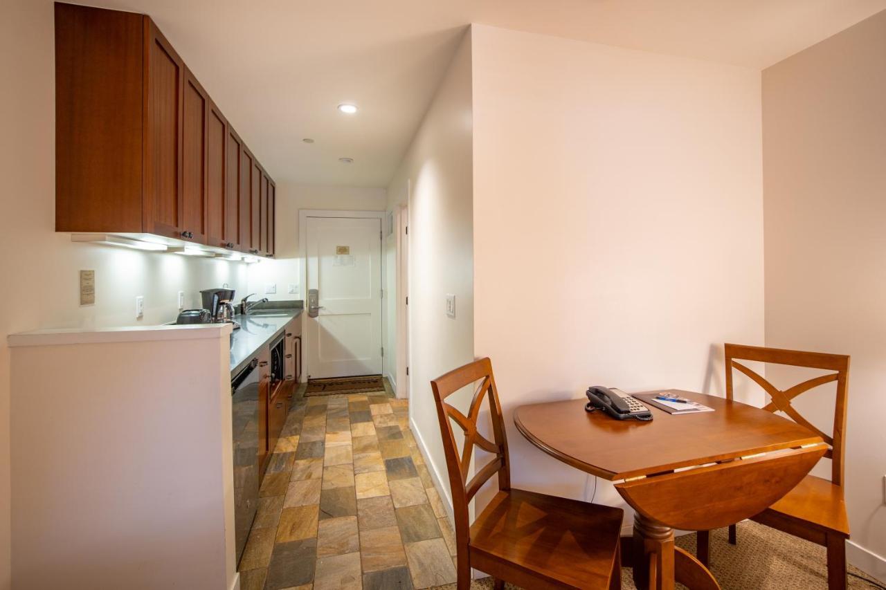Aina Nalu By Outrigger Aparthotel Lahaina