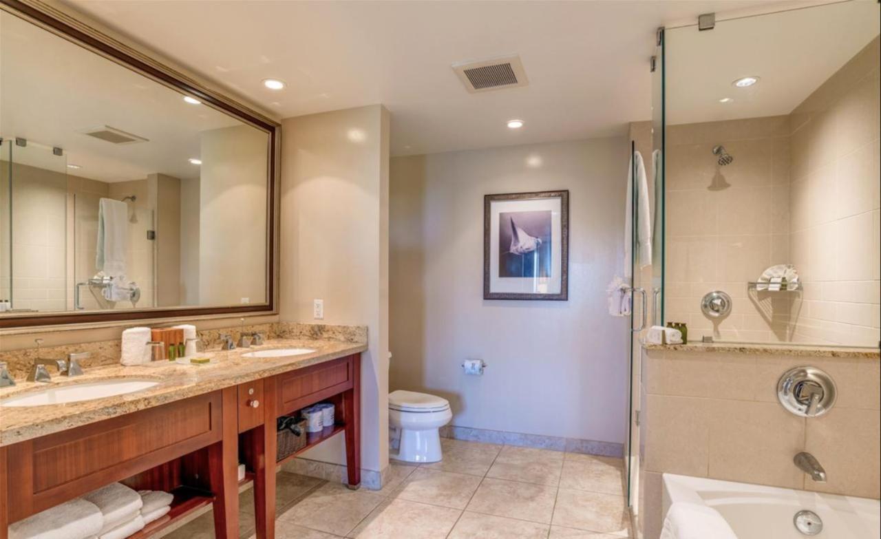2 Bedroom Ocean View Luxury With Extra Large Balcony Apartment Lahaina