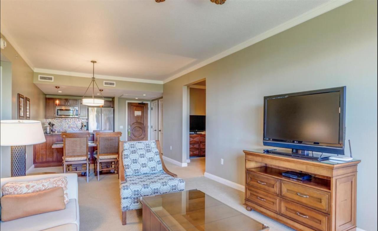 Apartment 2 Bedroom Ocean View Luxury With Extra Large Balcony *