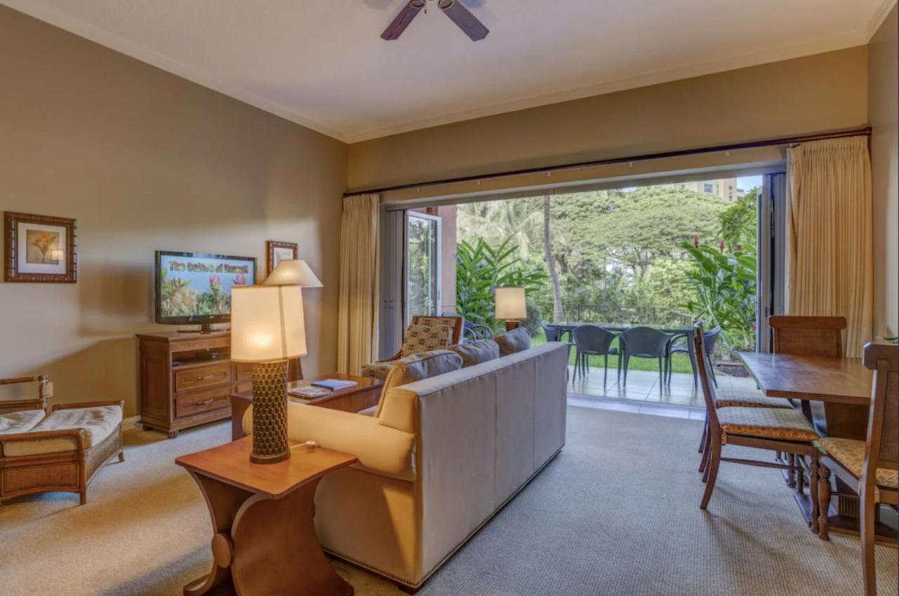 Ground Floor Direct Access With Private Outdoor Yard Space Luxury Lahaina