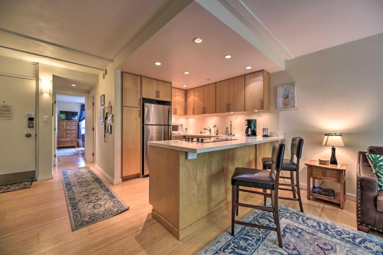 Apartment Comfy Tropical With Pool - Walk To Beach! Kahana