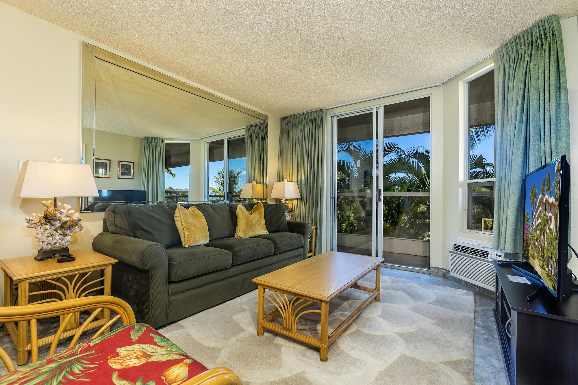 Hotel Maui Banyan - Maui &