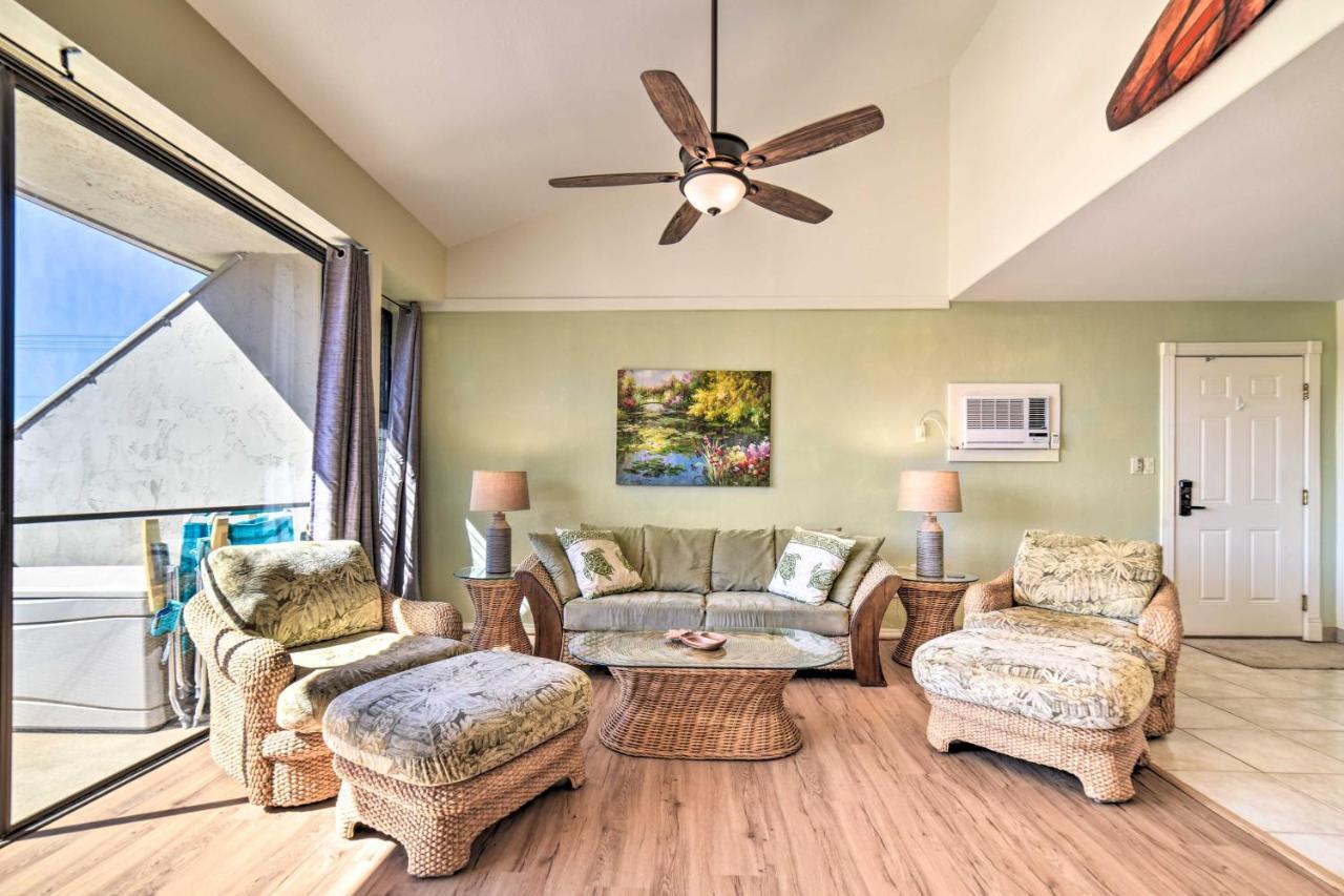 Oceanside Escape With Balcony - Steps To Apartment