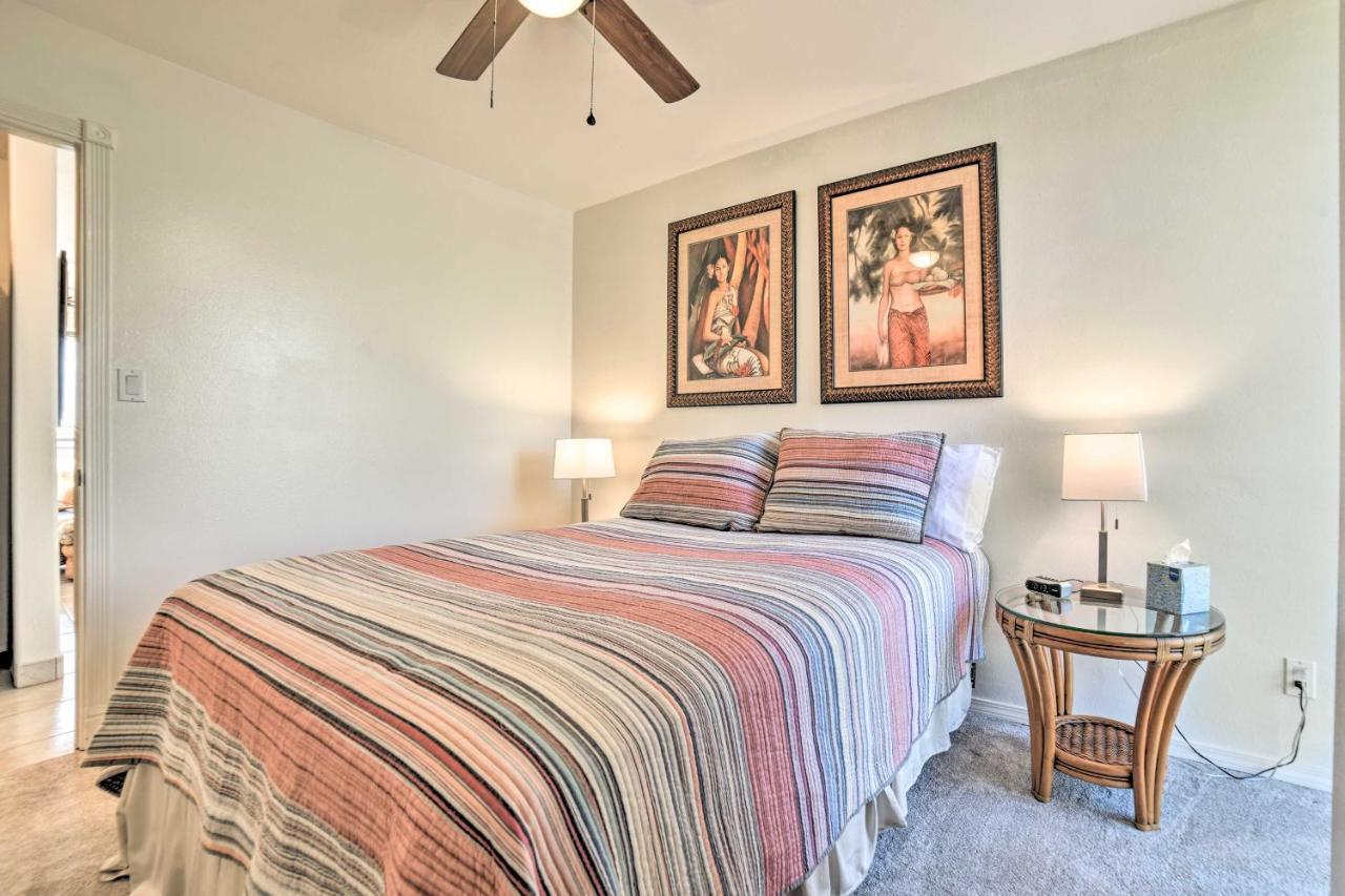 Apartment Oceanside Escape With Balcony - Steps To