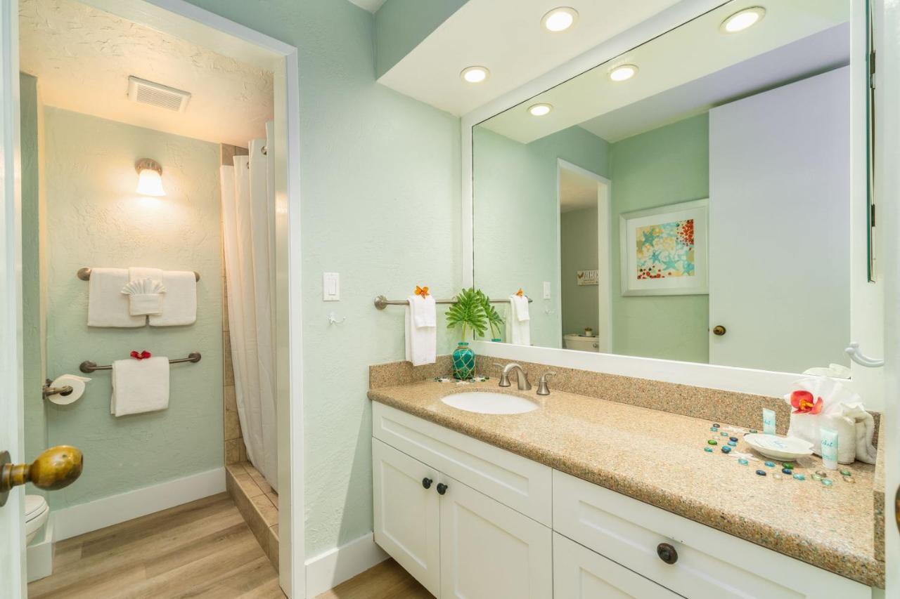Papakea K406 Oceanview 2 Bedroom 2 Bath