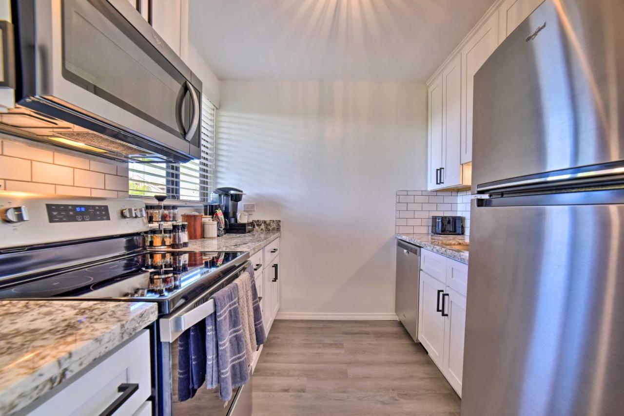 Lahaina With Balcony Walk To Beaches * Kahana