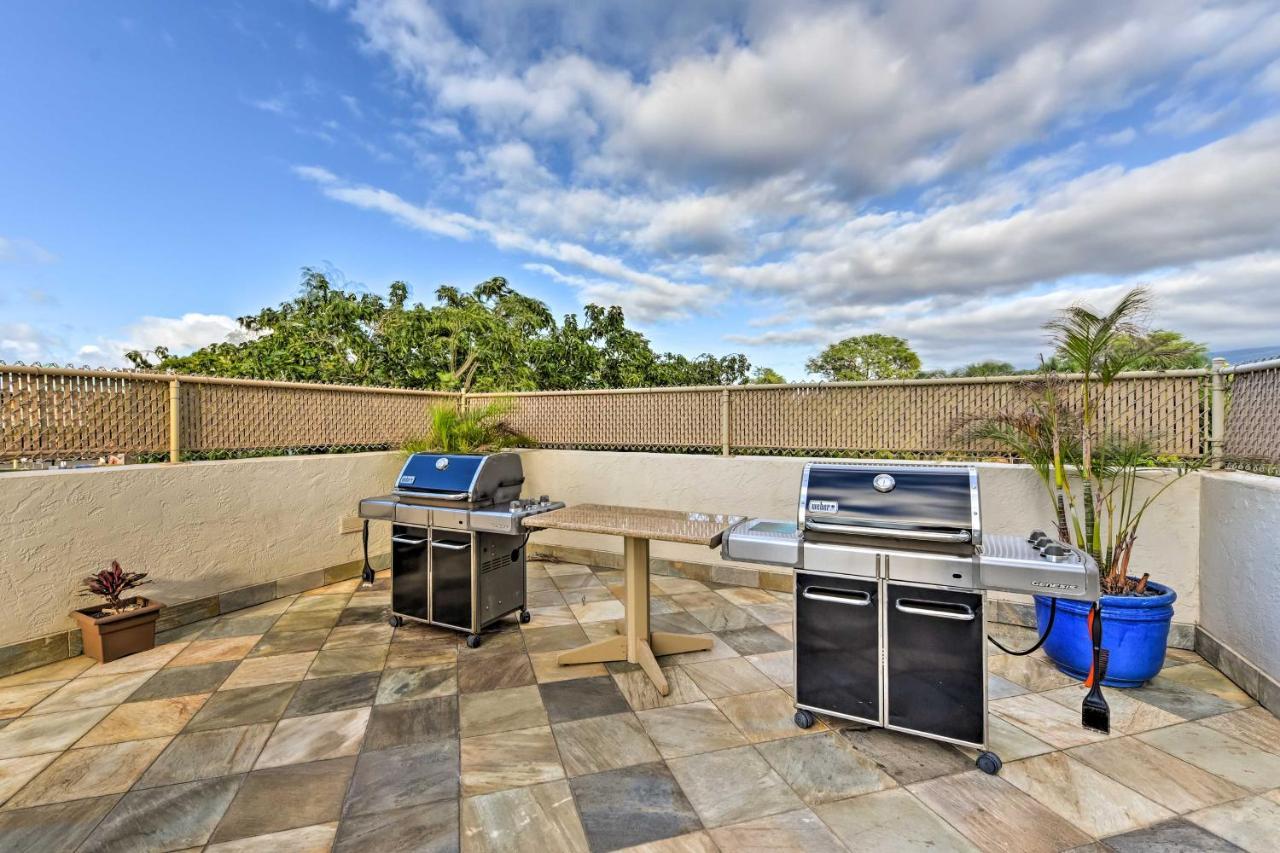 With Private Lanai, Ocean View And On-site Pool! Apartment