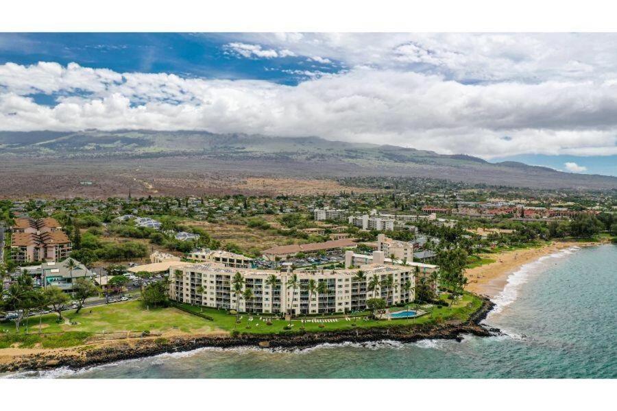 Apartment Royal Mauian, #202 *