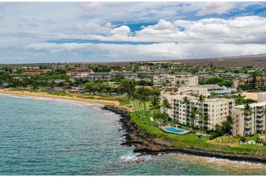 Royal Mauian, #202 Apartment *