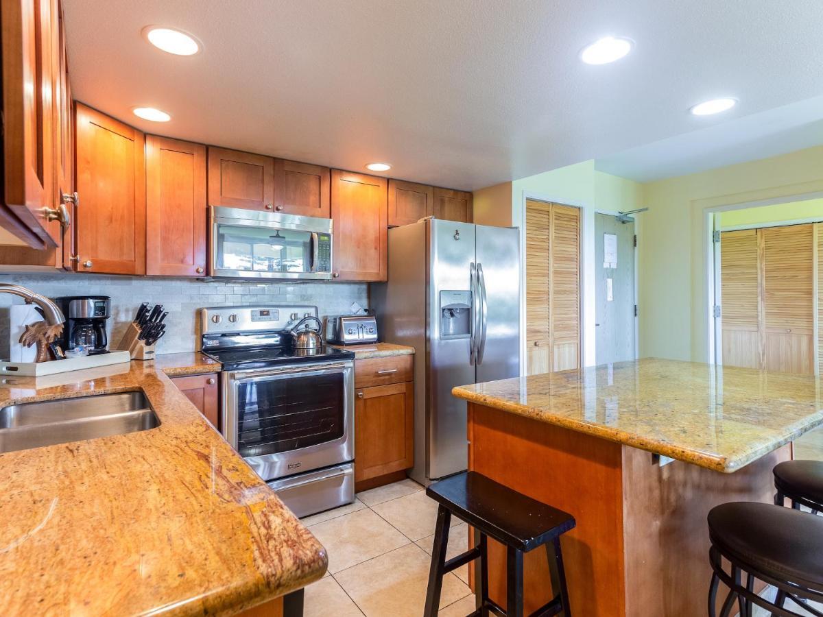 Maui Banyan T-305b Apartment *