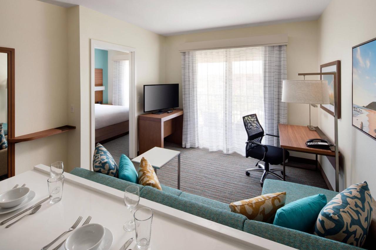 Hotel By Marriott Maui Wailea 3*