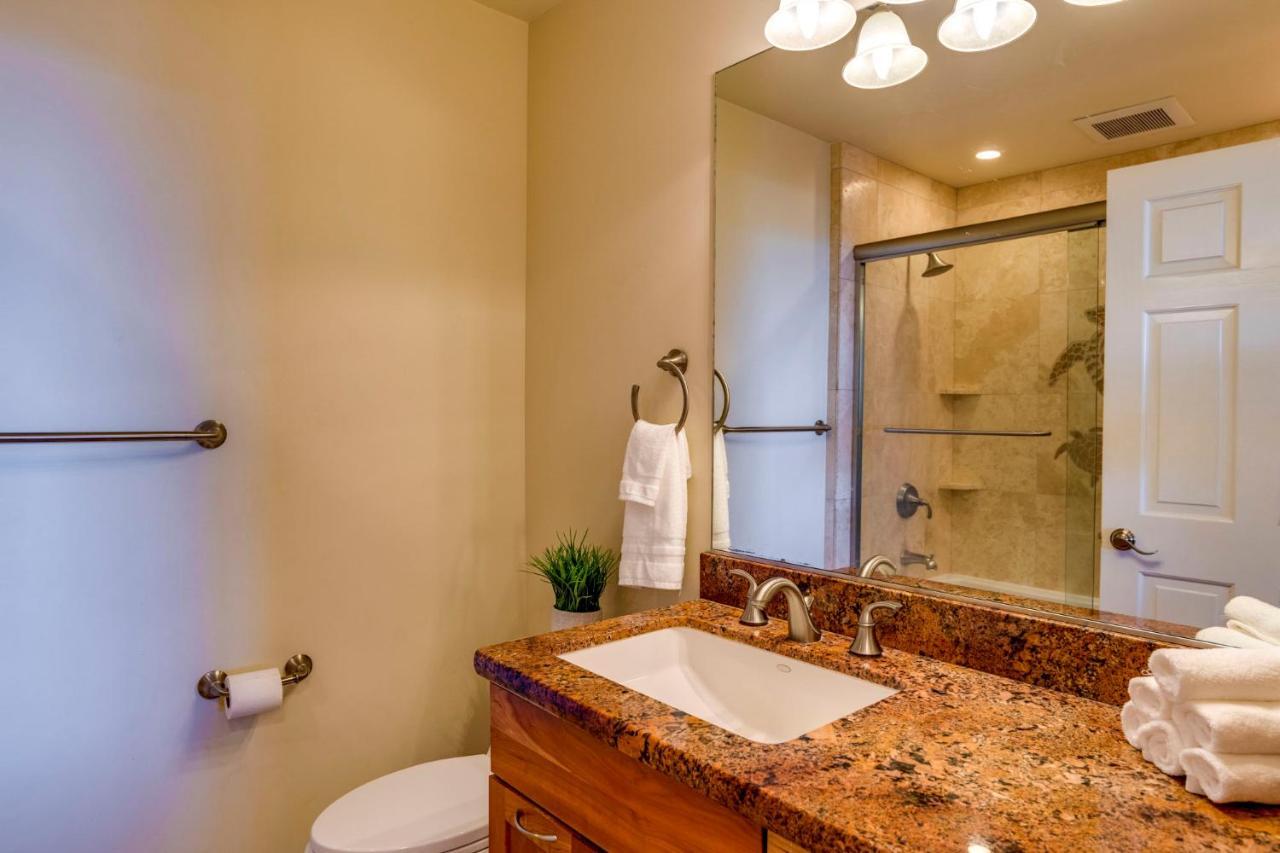 Kapalua Extraordinaire With Glorious Ocean Views! *