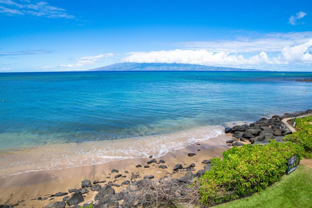 Outrigger 2b1 Kahana