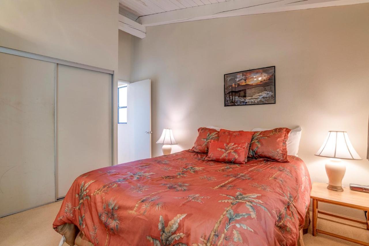 Holiday home Hono Kai C12