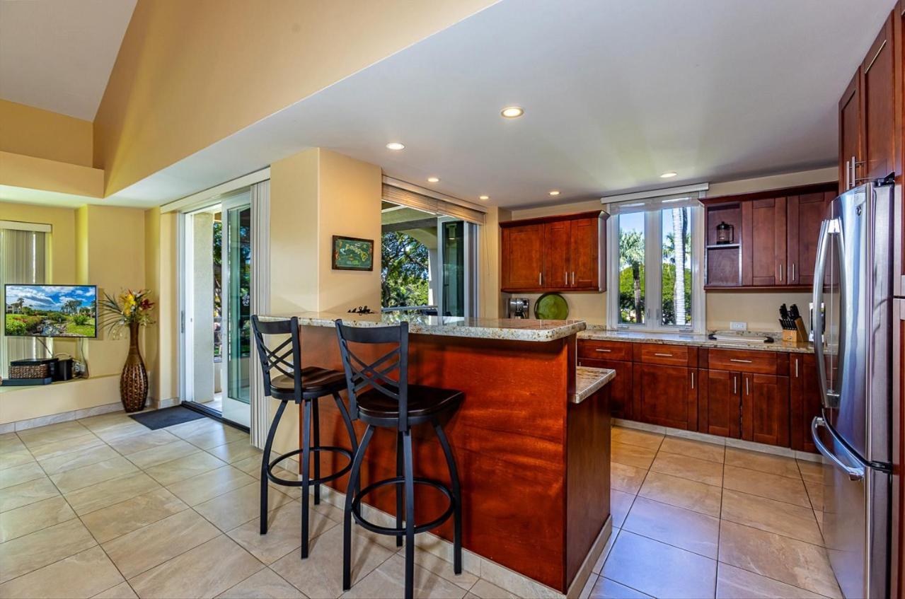 Palms At Wailea Two Bedrooms - Partial Ocean View By Coldwell Banker Island Vacations *