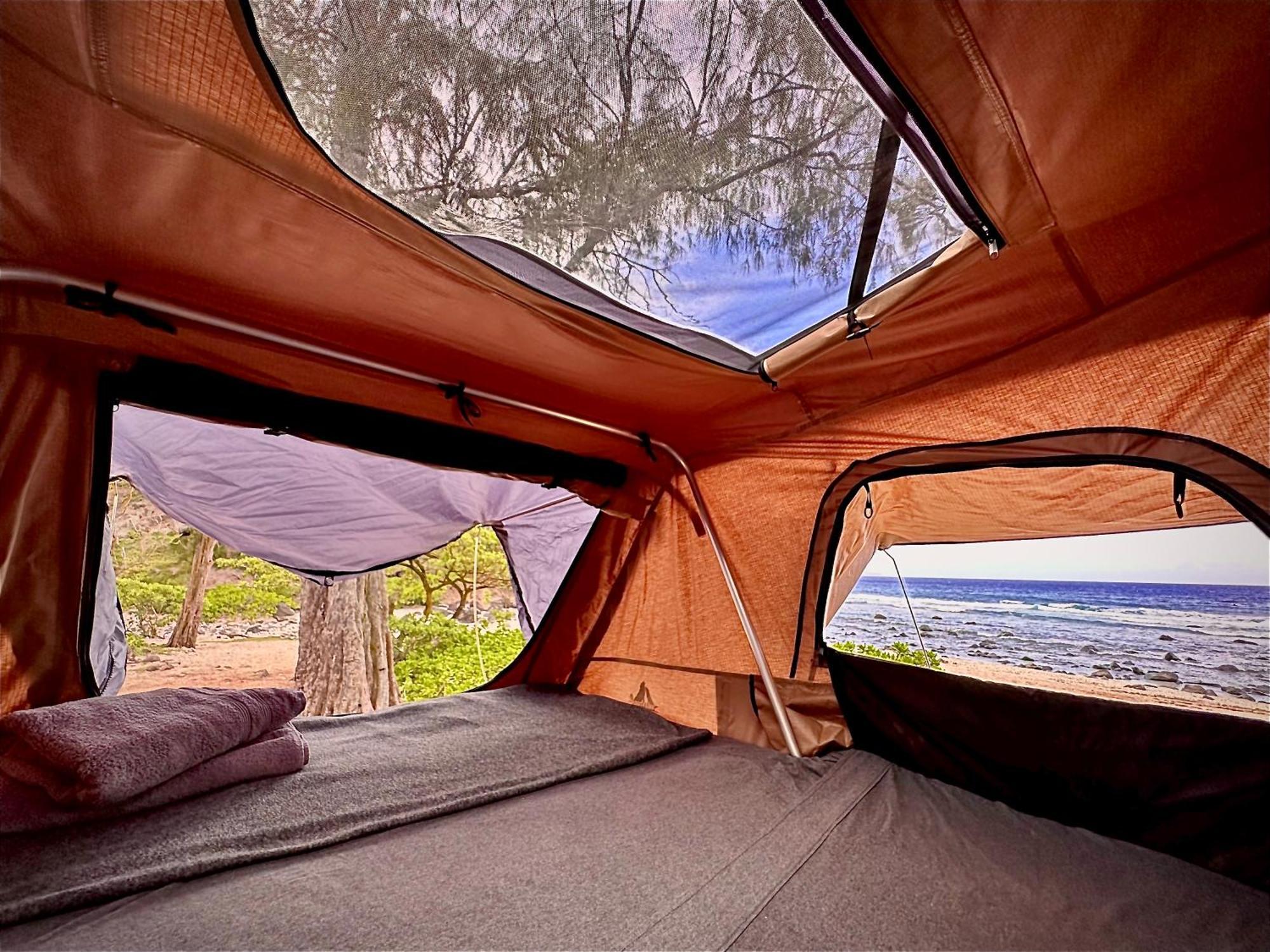 Embark On A Journey Through Maui With Aloha Glamp's Jeep And Rooftop Tent Allows To Discover Diverse Campgrounds, Unveiling The Island's Beauty From Unique Perspectives Each Day Luxury tent Paia