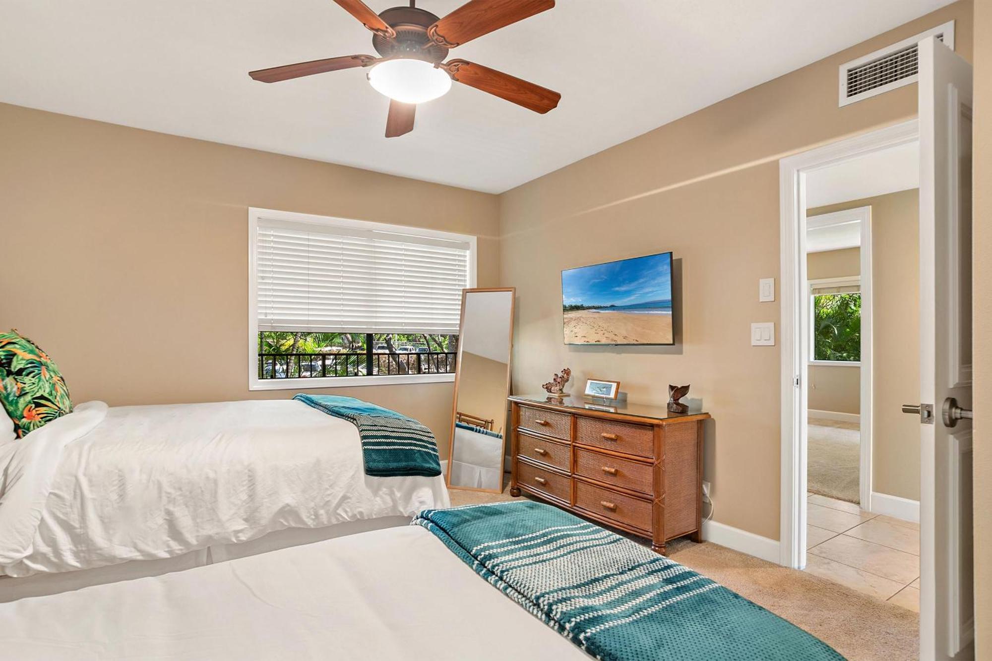 Makena Surf G-201 - End Unit, Panoramic Views, Ac! * Wailea (Maui)