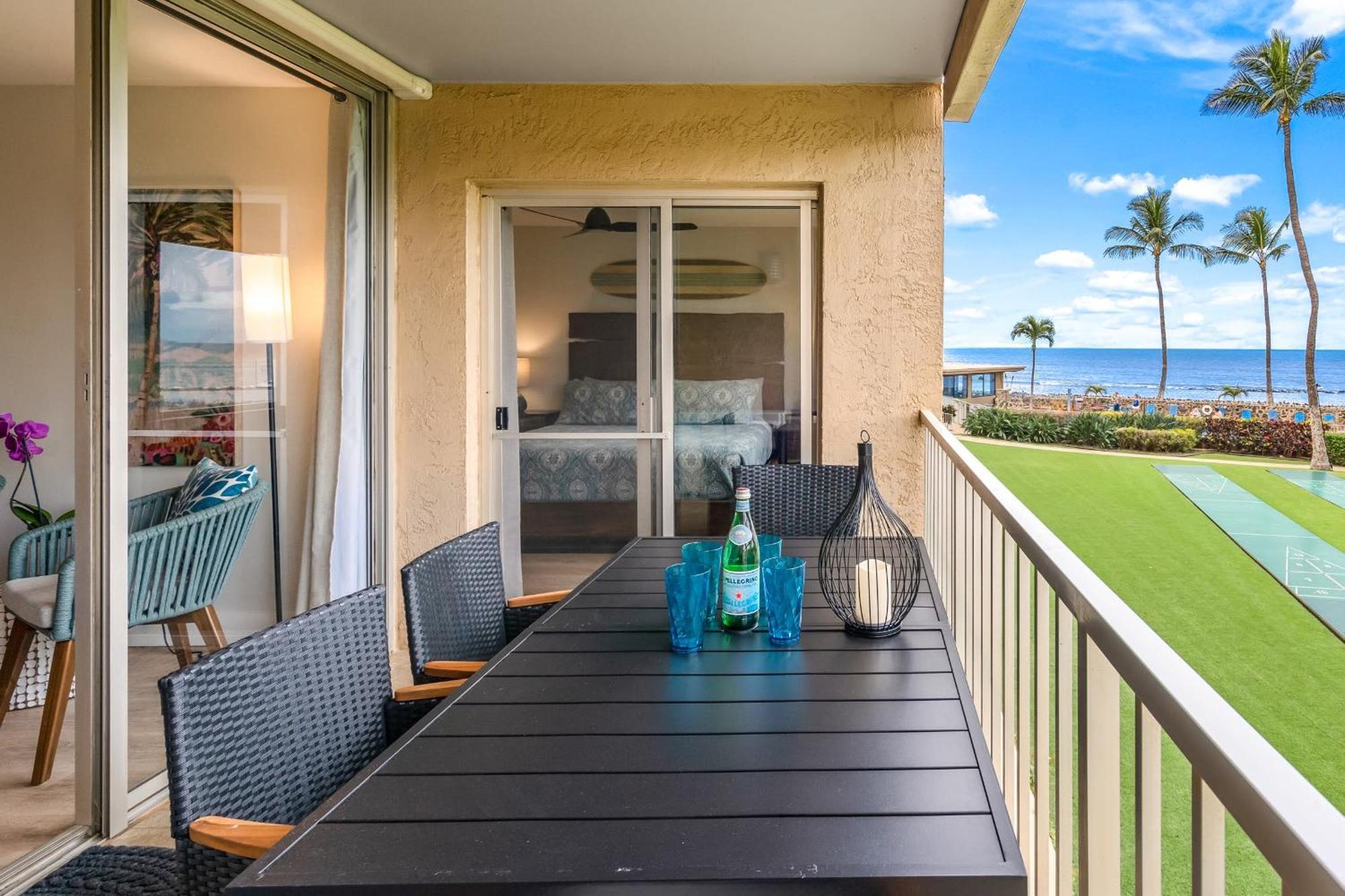 2 Bedroom 2 Bath Luxury Oceanfront Vistas * Kihei
