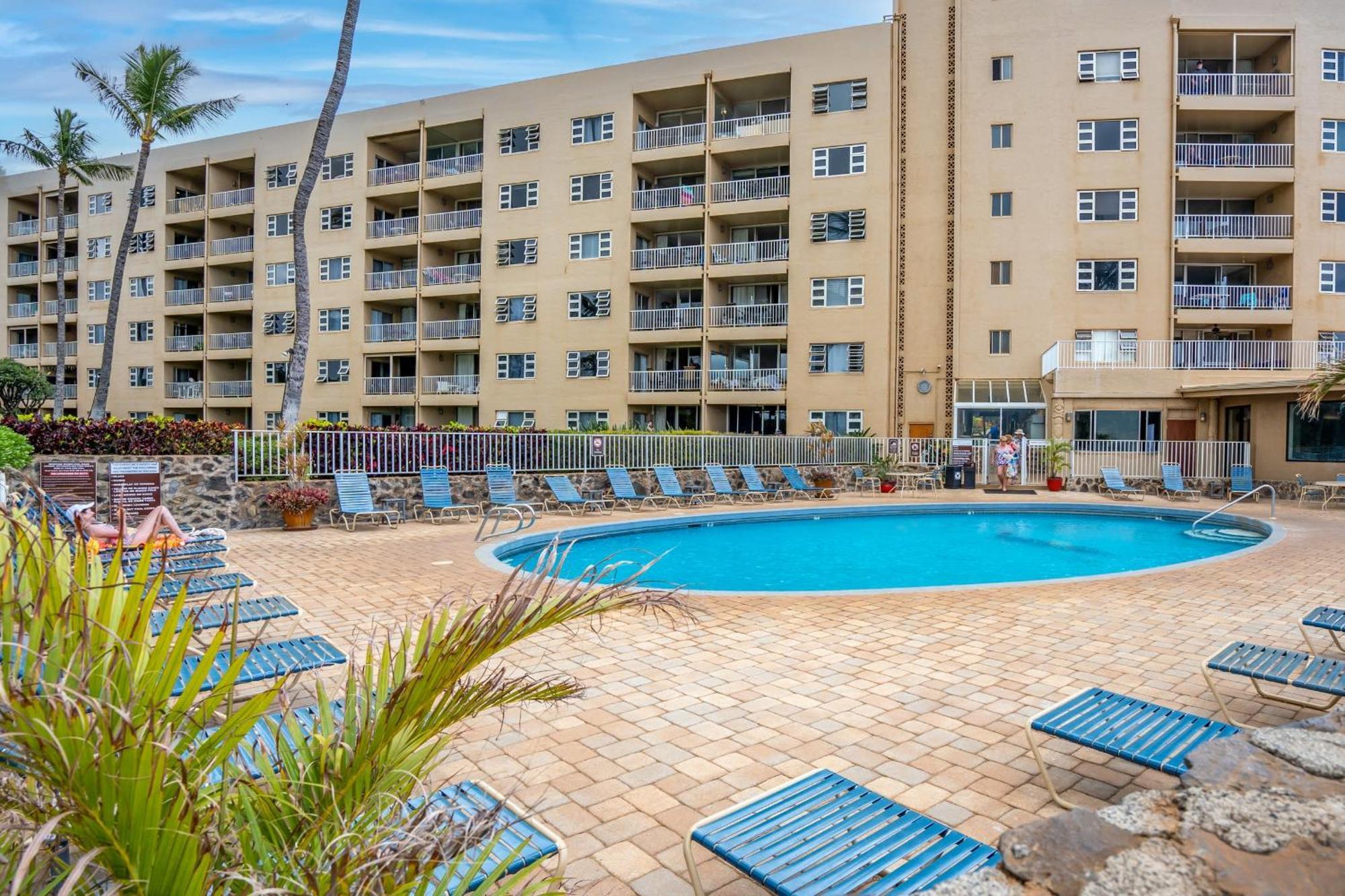 2 Bedroom 2 Bath Luxury Oceanfront Vistas Holiday home Kihei